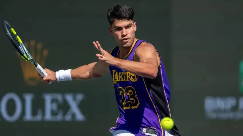 Carlos Alcaraz practices hard with Zizou Bergs in Indian Wells